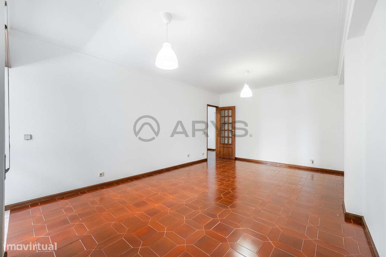APARTAMENTO T3 EM FERREIROS, BRAGA-5