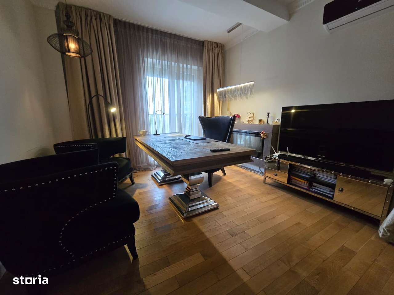 COSMOPOLIS - Apartament 3 camere spatios, cu terasa mare-1