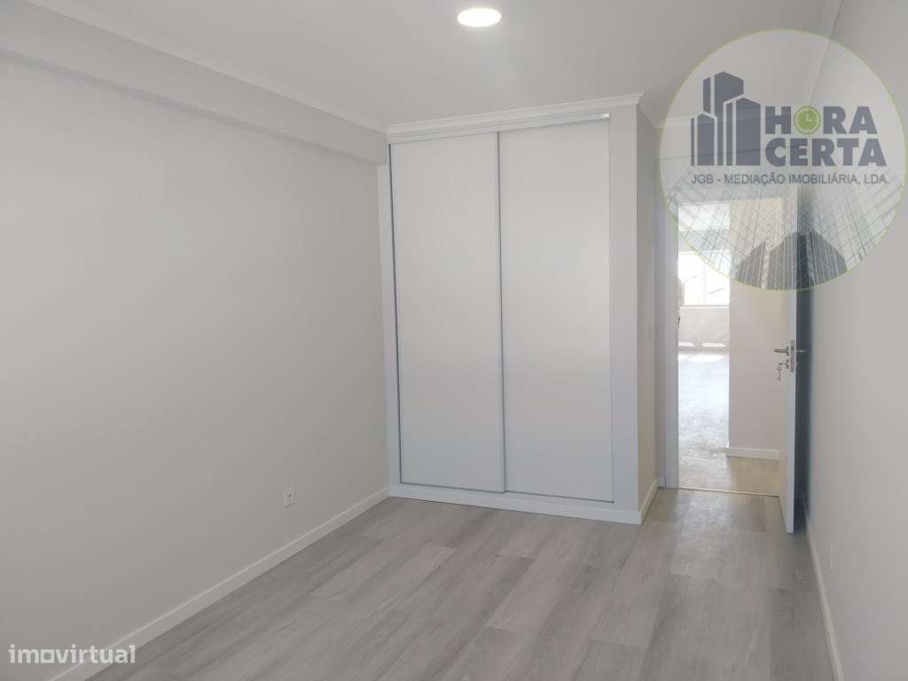 Apartamento T4 em Amora!-9