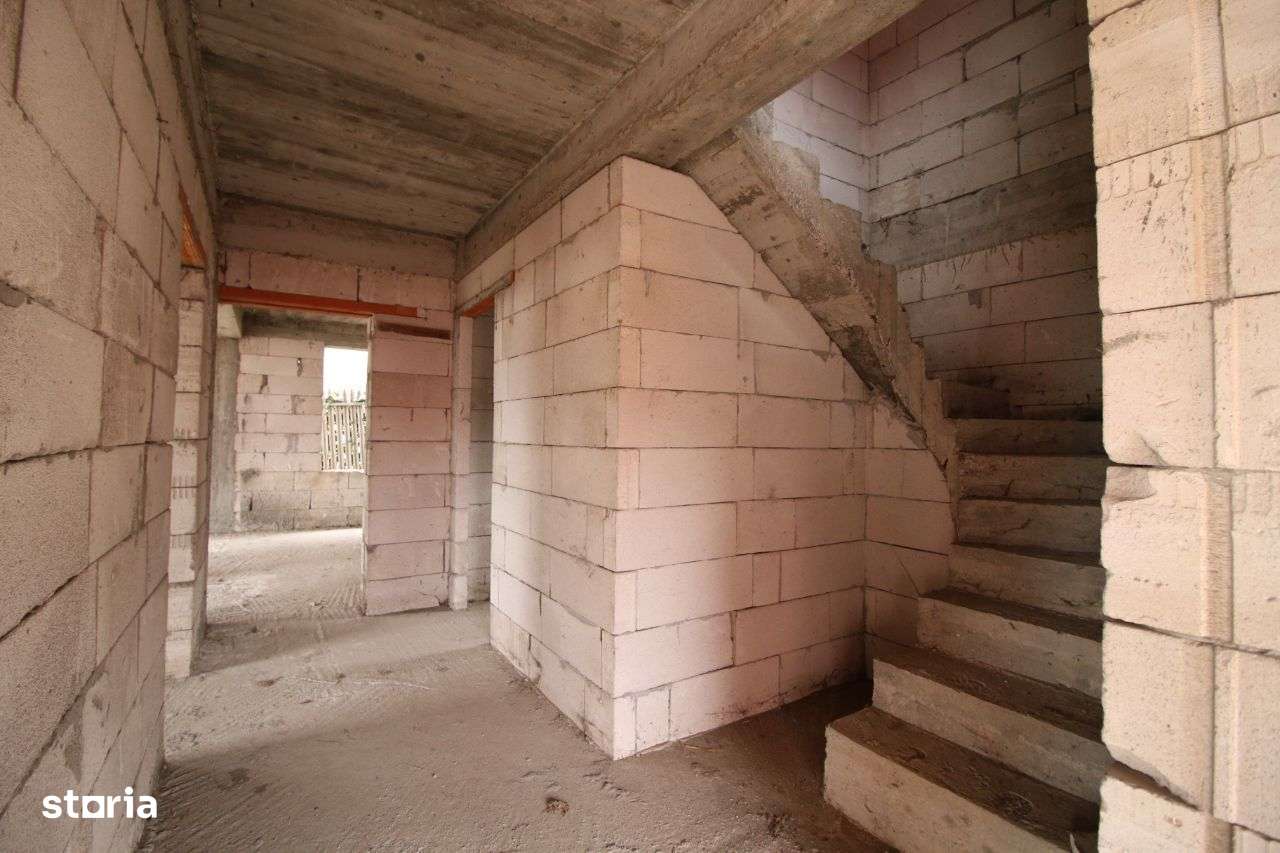 Casa Sendreni teren 670mp - Imagine principală: 5/8