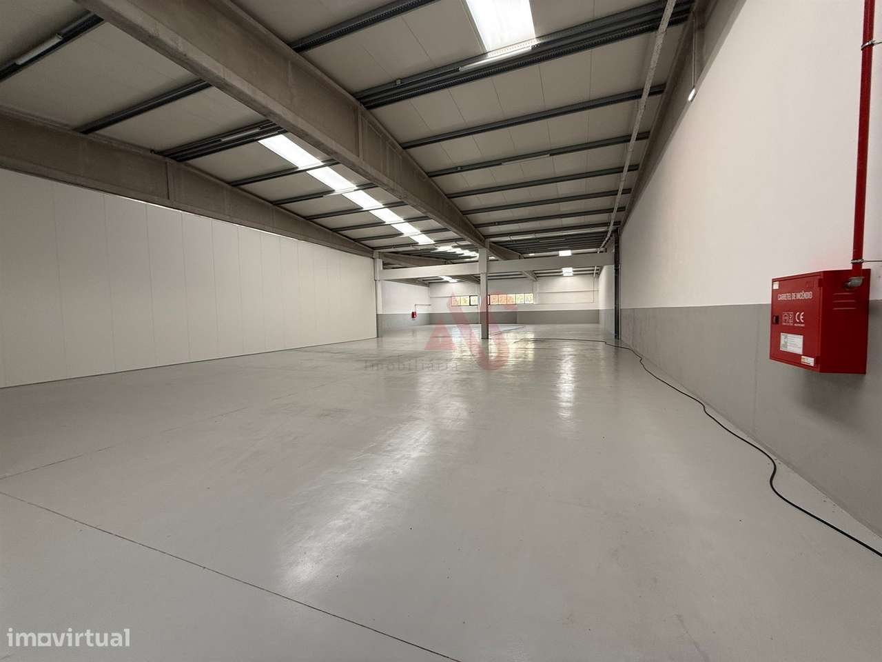 Pavilhão Industrial com 1.080 m2 Fermentões, Guimarães - Grande imagem: 4/13