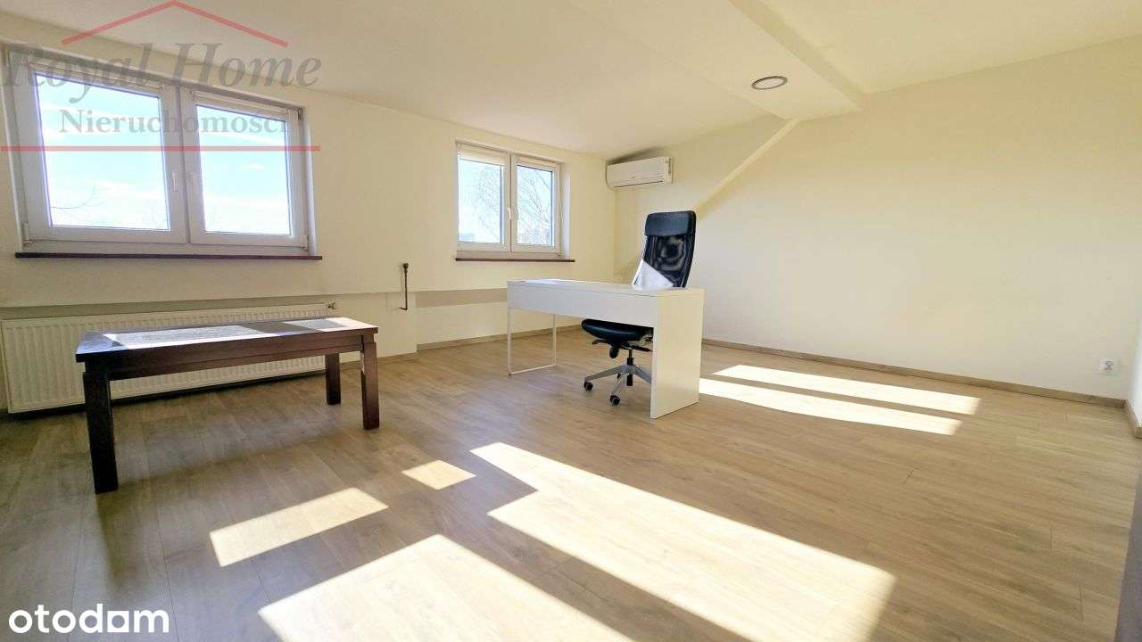 Przestronny, zadbany dom w zabudowie szeregowej.-7