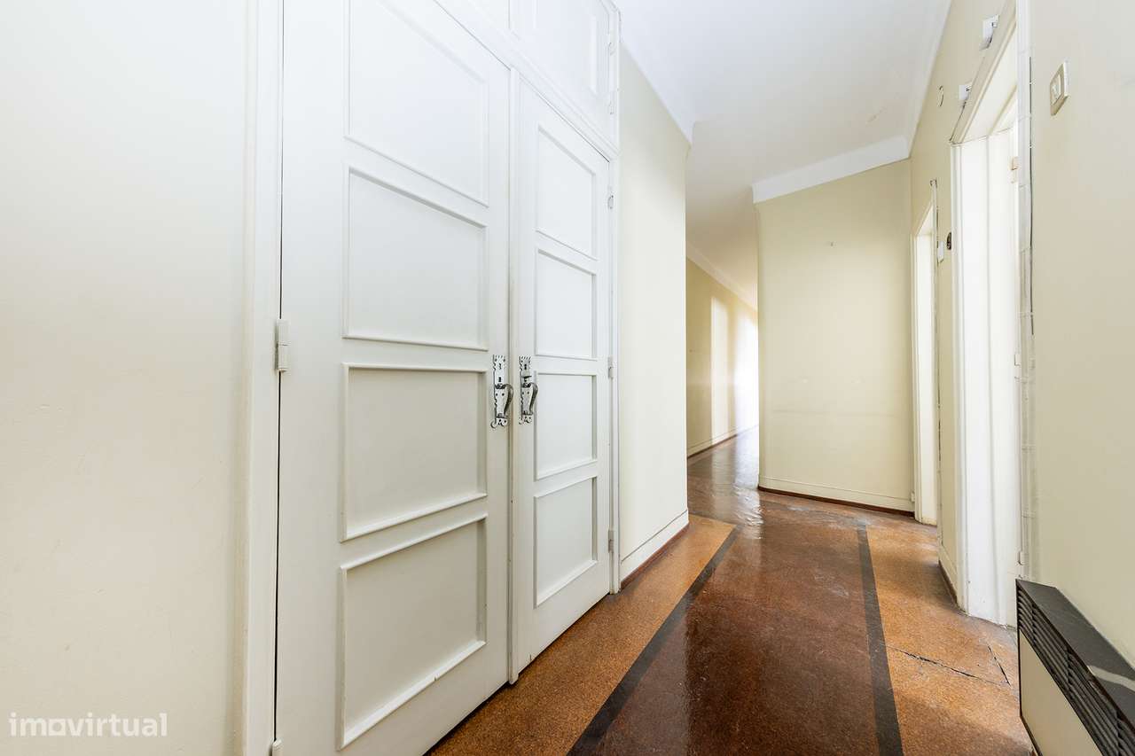 Apartamento único T4 em Lisboa com 190 m²-9