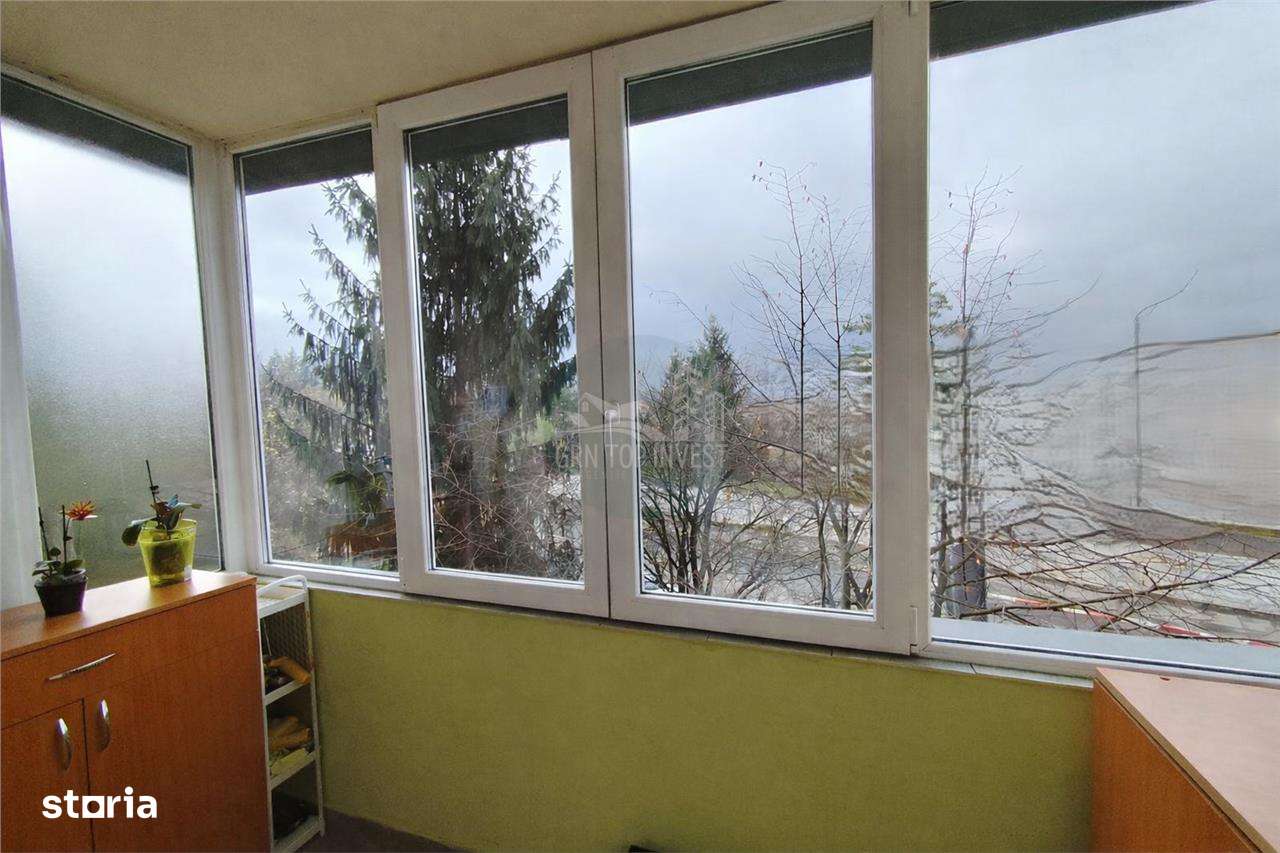 Apartament 3 camere decomandat 2 balcoane zona Calea Poplacii-8