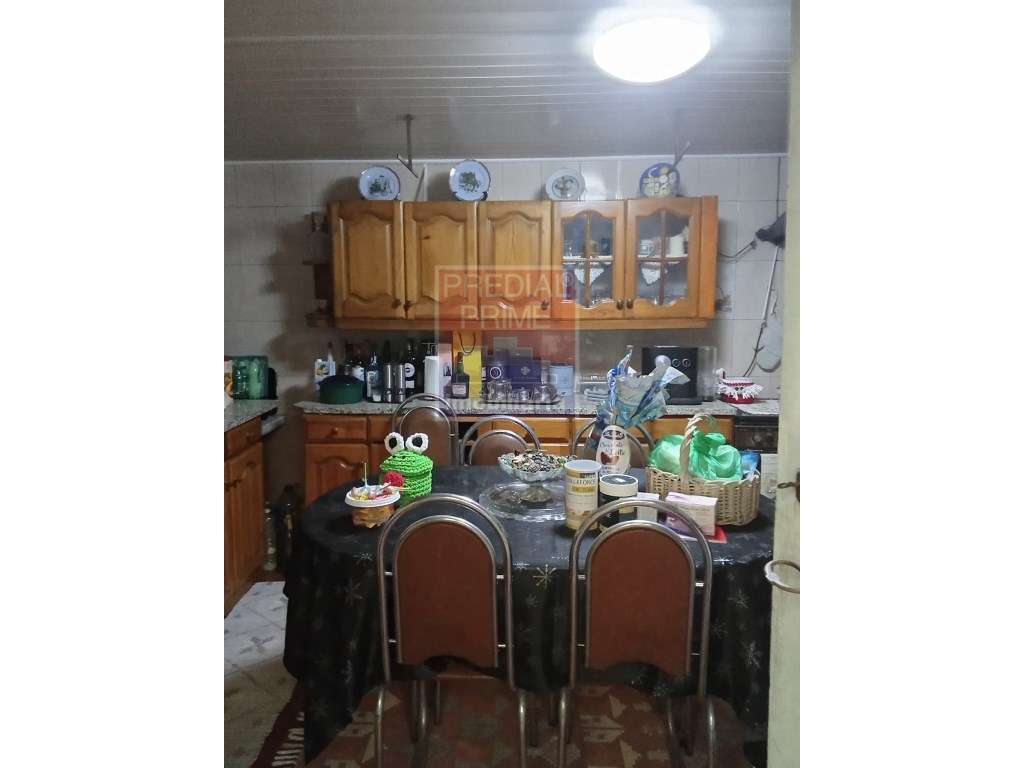 MORADIA TÉRREA EM SAO JOÃO DE LOURE-31