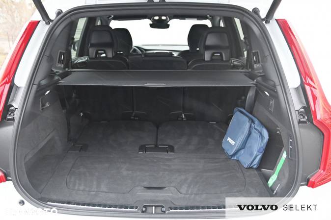 Volvo XC 90 - 18