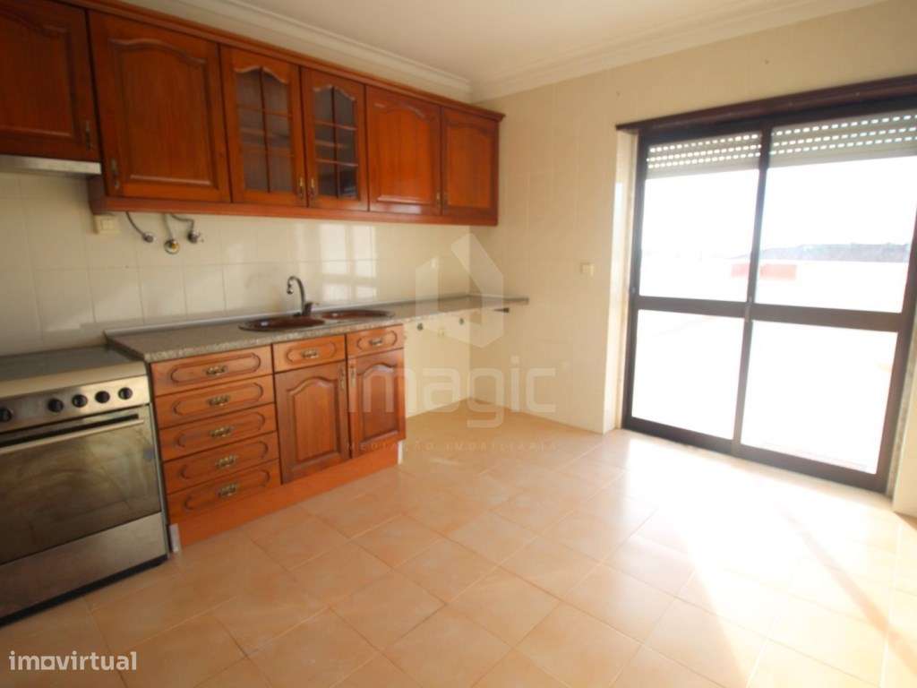 APARTAMENTO T2, USADO - CENTRO DE MAFRA - Grande imagem: 4/17