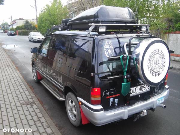 Chrysler Voyager 2.5 LE TD - 38