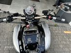 Yamaha V-MAX - 5