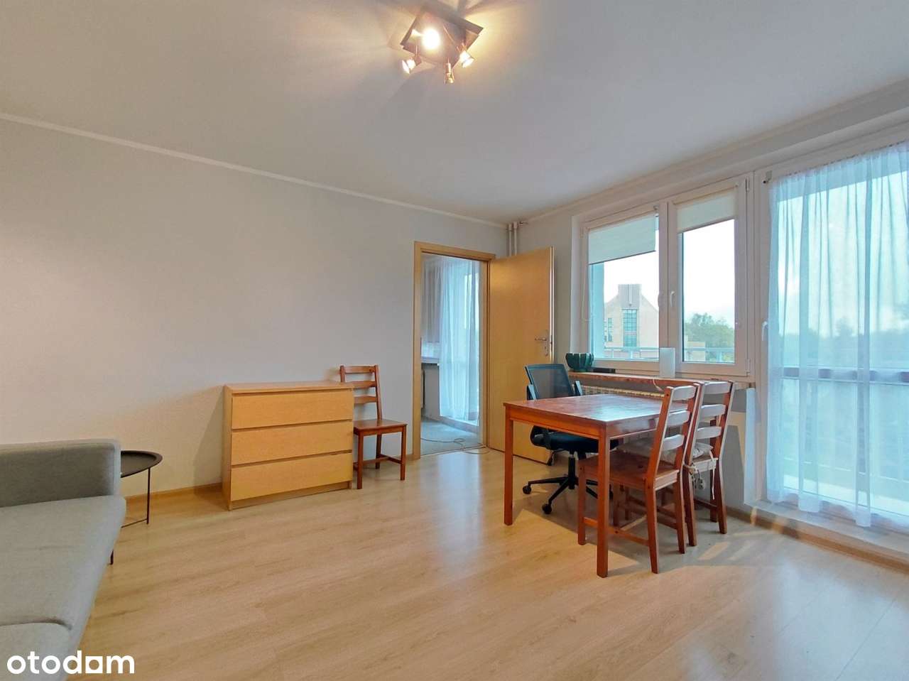 4- balkony,3 -pokoje-6