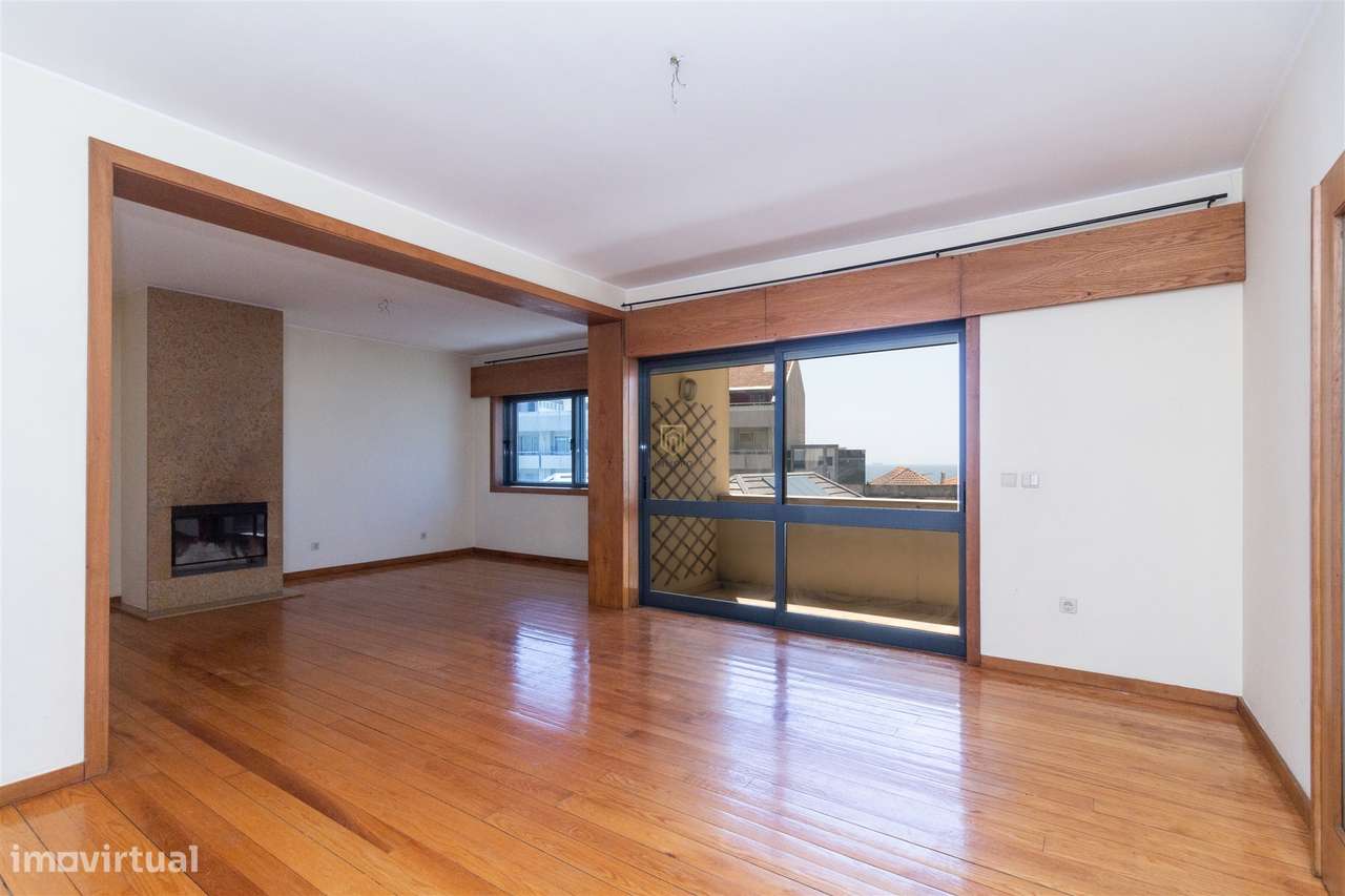 T4 Foz - Vista mar - Grande imagem: 5/29