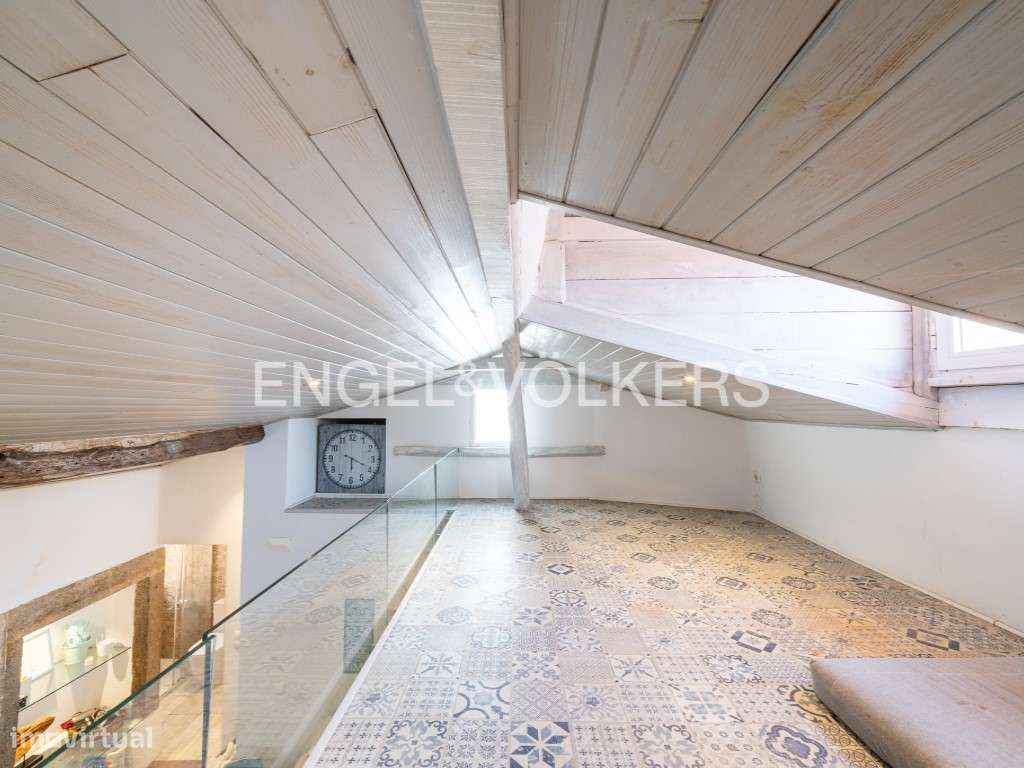 T2 com Licença de Alojamento Local no Bairro Alto-20
