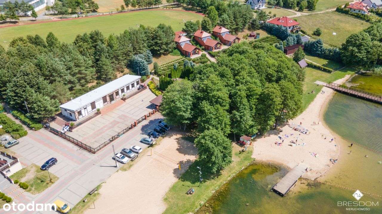 Dom nad jeziorem z własną linią brzegową. - Pełny obrazek: 4/20