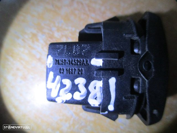 Interruptor 7M5T14529AA FORD FOCUS 2 2009 1.6TDCI 90CV 5P BRANCO FRT / ESQ / INTERRUPTOR DE VIDROS - 4