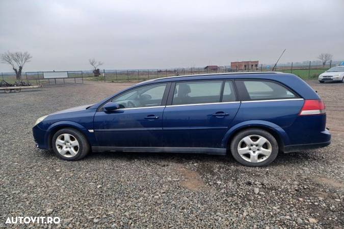 Usa spate stanga Opel Vectra C (facelift)  [din 2005 pana  2009] seria wagon 5-usi 1.9 CDTi MT (120 - 3