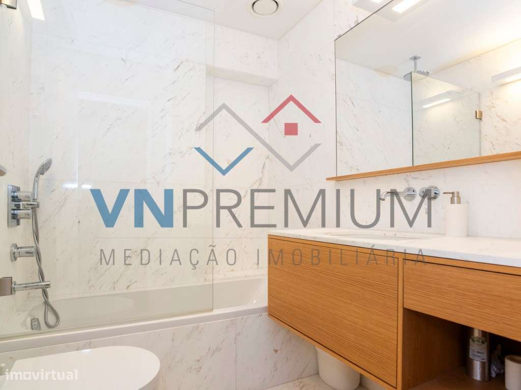 Belíssimo apartamento totalmente remodelado com materiais topo de gama-32