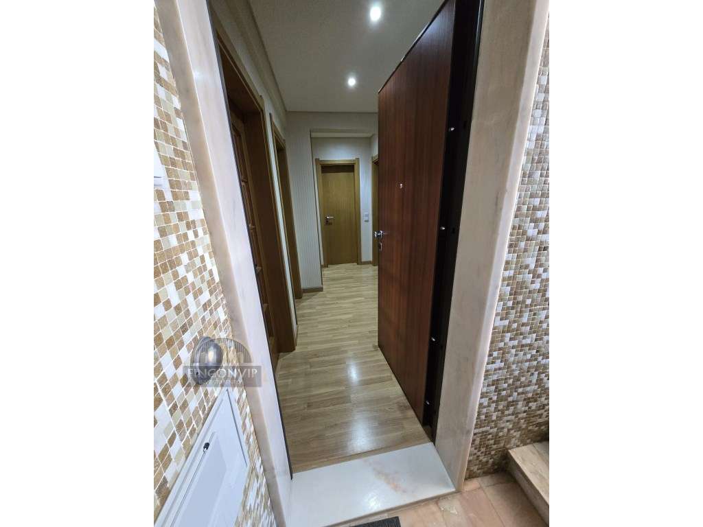 Apartamento T2 em Cascais
* Zona Fontainhas-15