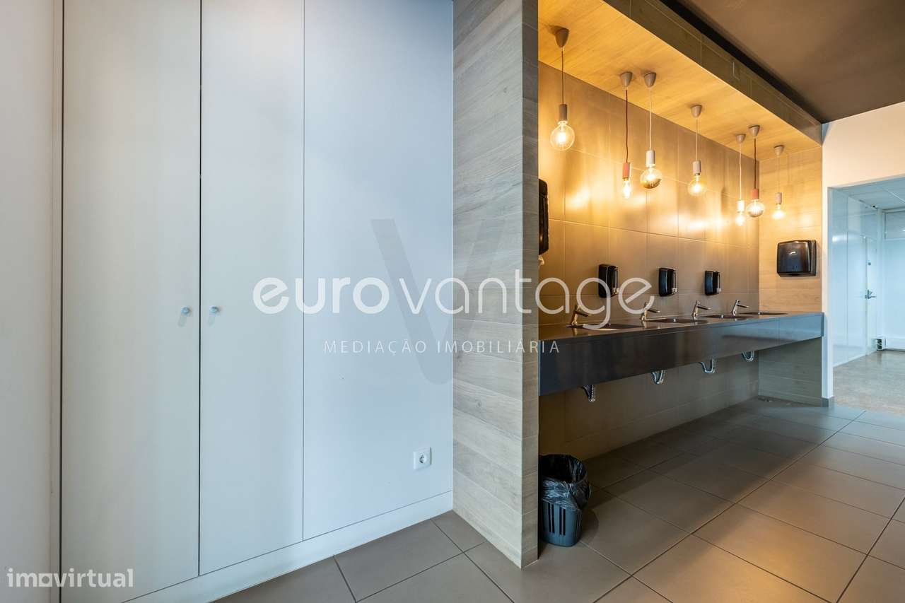Espaço Comercial / Armazém com 700 m² a 5 minutos de Leiria-18
