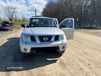 Nissan Pathfinder - 2