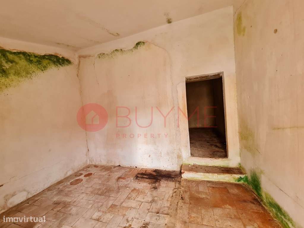 Casa antiga T2 - Oportunidade de Investimento - Benafim, Loulé - Grande imagem: 5/7