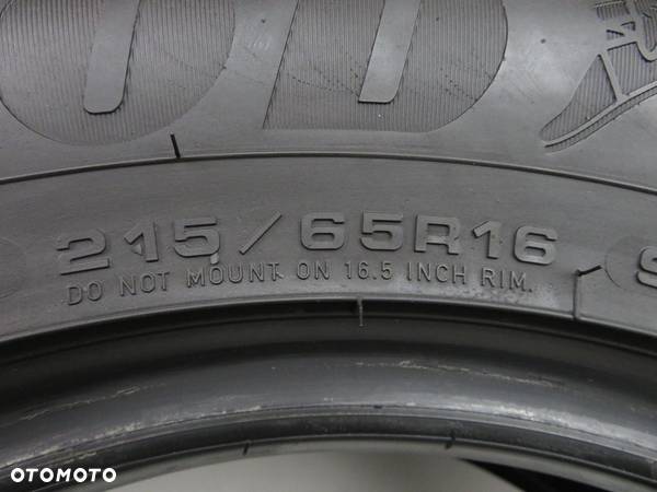 2x 215/65R16 Goodyear EfficientGrip SUV 4x4 98V - 5