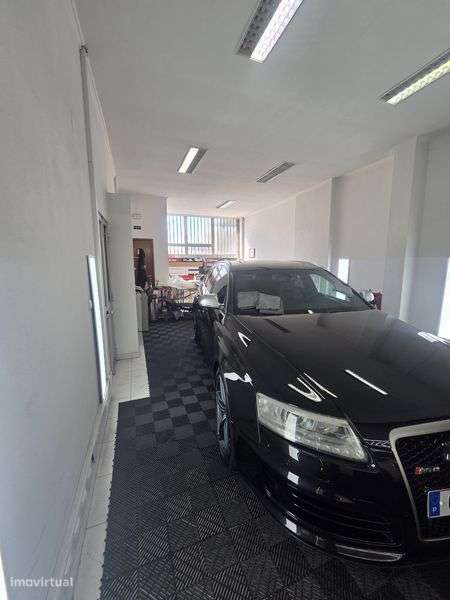 Trespasse lavagem detalhe automovel - Grande imagem: 2/4