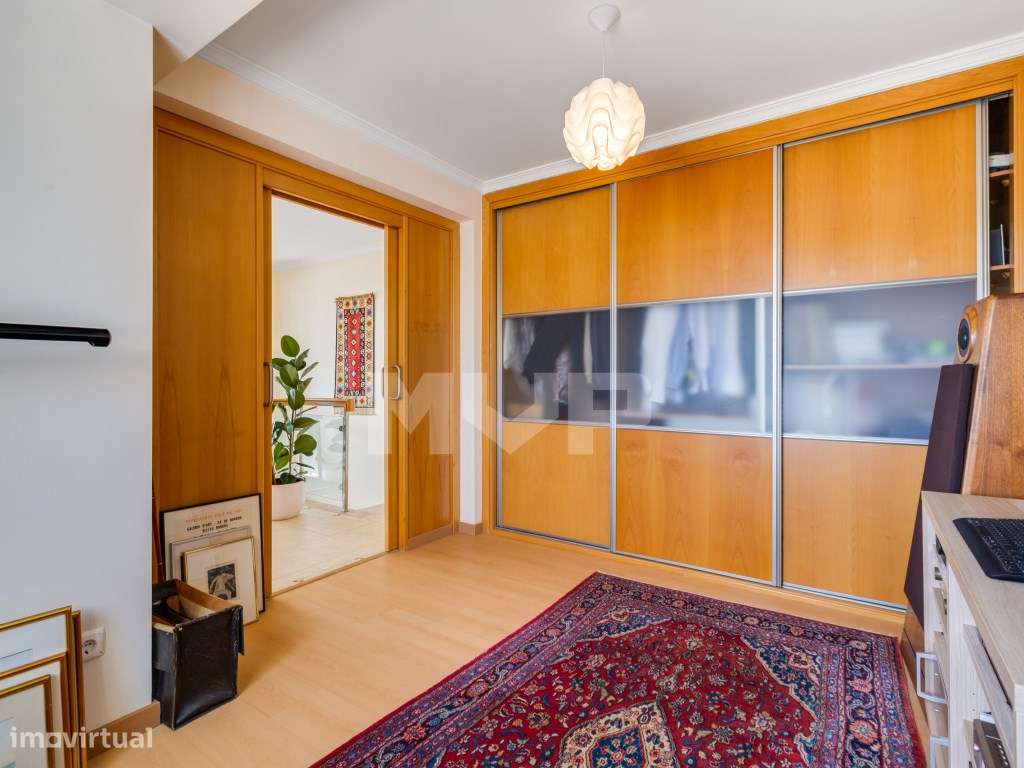 Apartamento T3 Duplex com terraço superior vista Ria em Faro-28