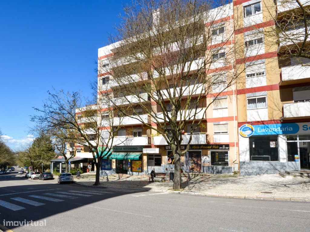 Apartamento T4 Santarém - Grande imagem: 1/26