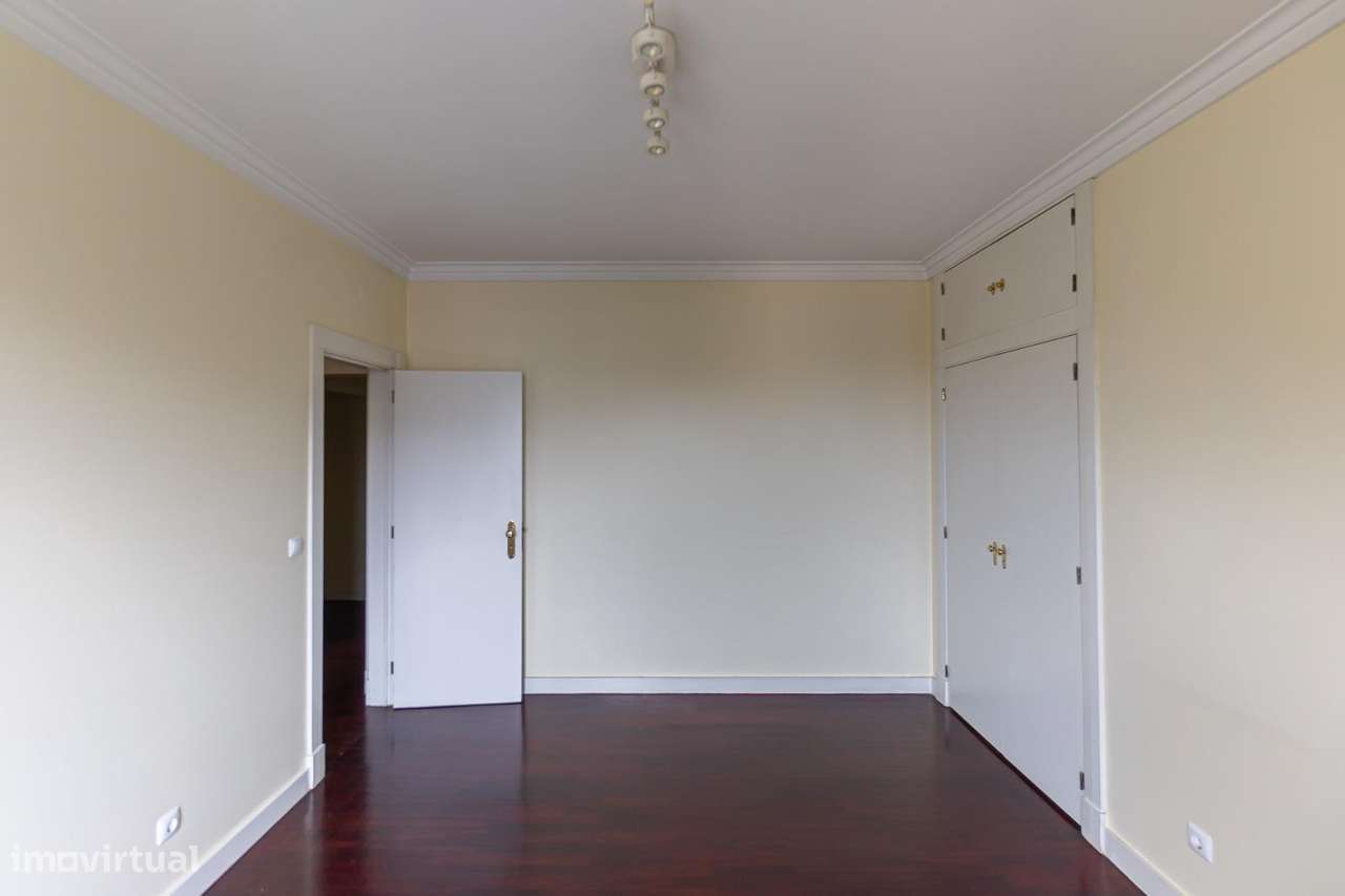 T3 no Amial, em Condomínio Reservado de Prestigio-18