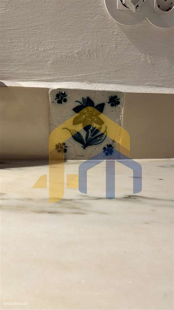 🏡 Moradia Térrea em Banda T2 no Centro de Estremoz-15