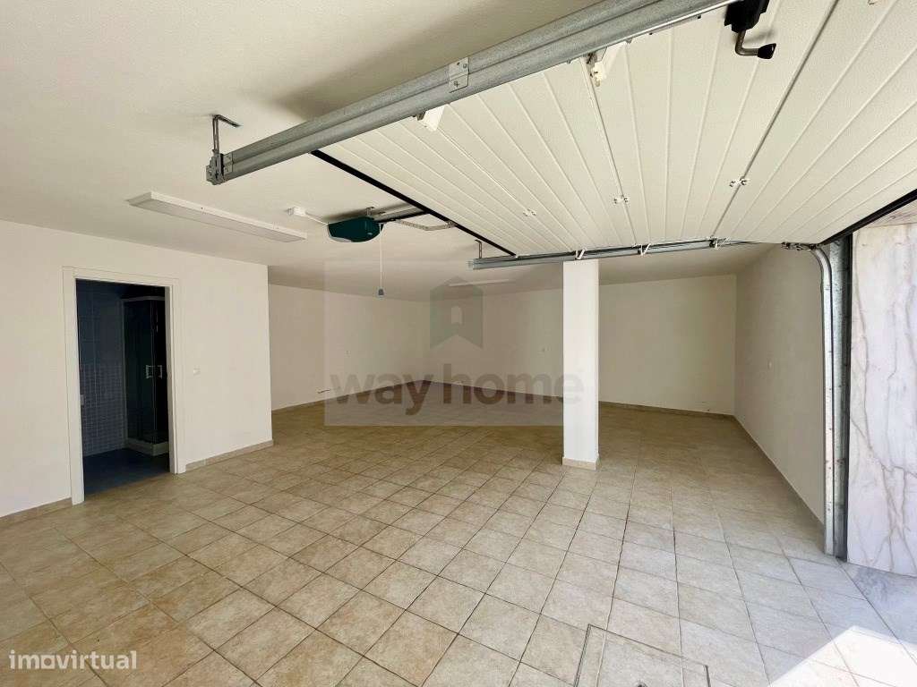 Moradia T4 | Remodelada | Vista de mar | Ericeira-27