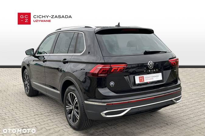 Volkswagen Tiguan 2.0 TSI 4Mot Elegance DSG - 3