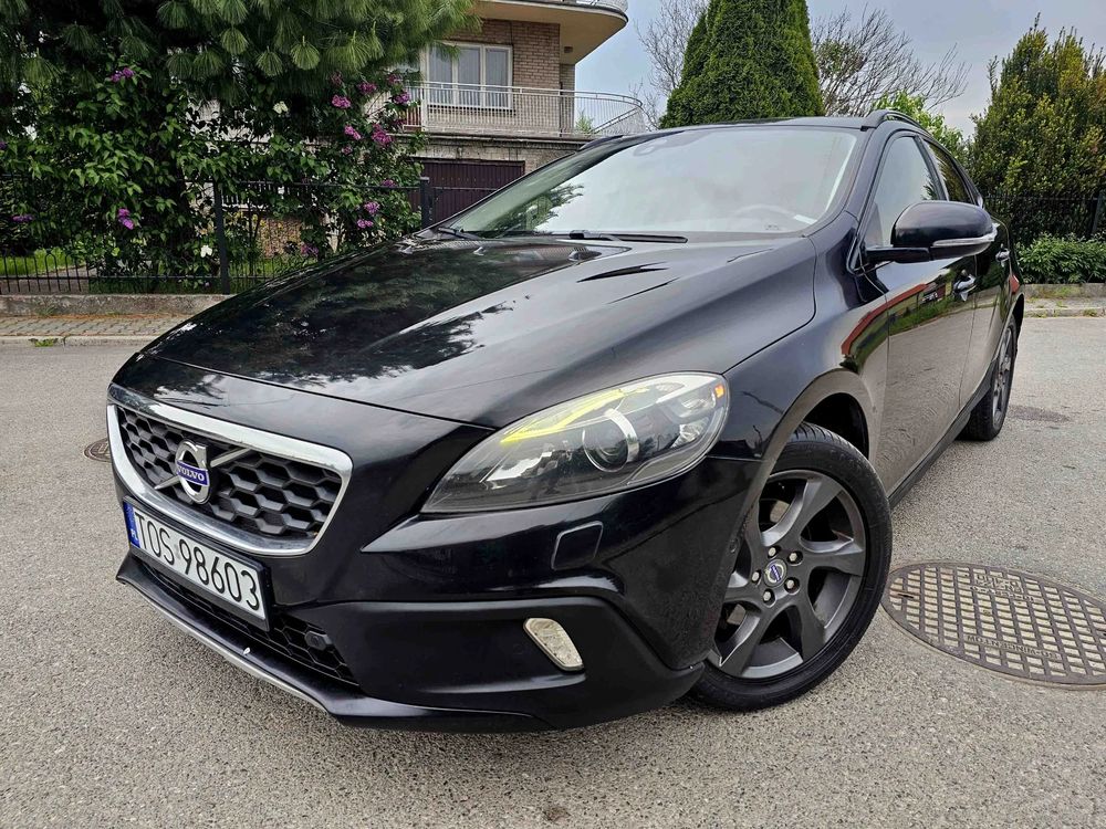 Volvo V40 T4 Powershift Summum 2013