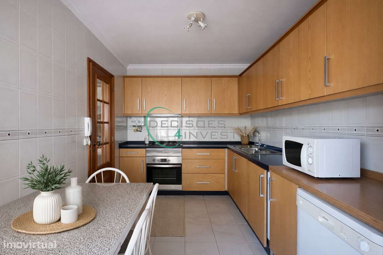 Apartamento T1 na Praia da Barra - Primeira linha de Mar-11