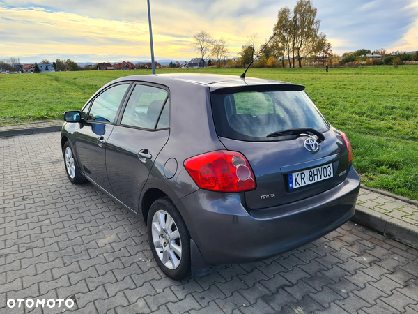 Toyota Auris 2.0 D-4D - 4