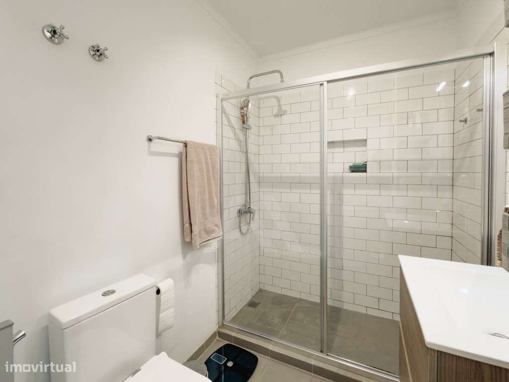 Apartamento T3 em Cascais com Garagem-18