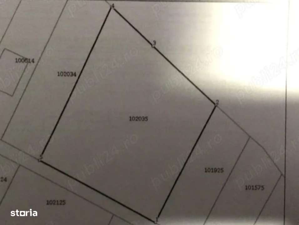 Teren Intravilan 2000 mp spre vanzare in Tocile - Imagine principală: 4/4