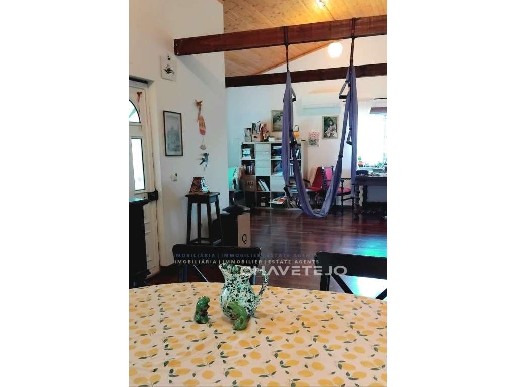 Quinta duplex T4 independente com vistas espetaculares-15