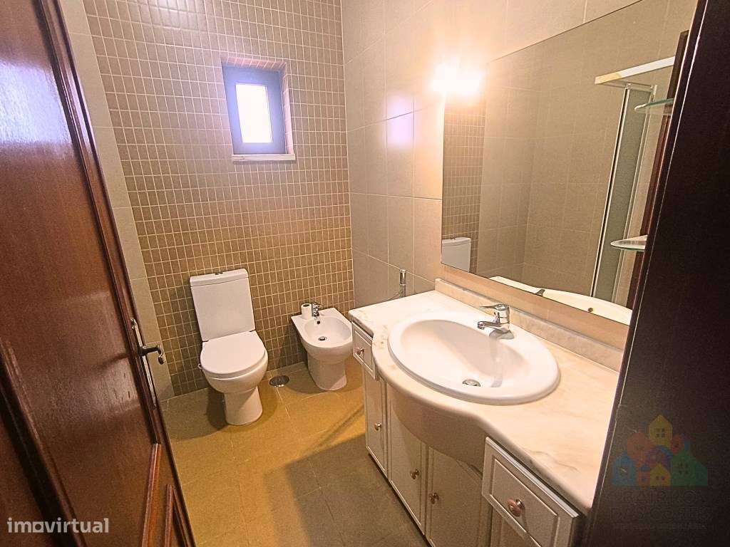 Apartamento com logradouro (1.andar) na cidade Torres Novas - Grande imagem: 4/9