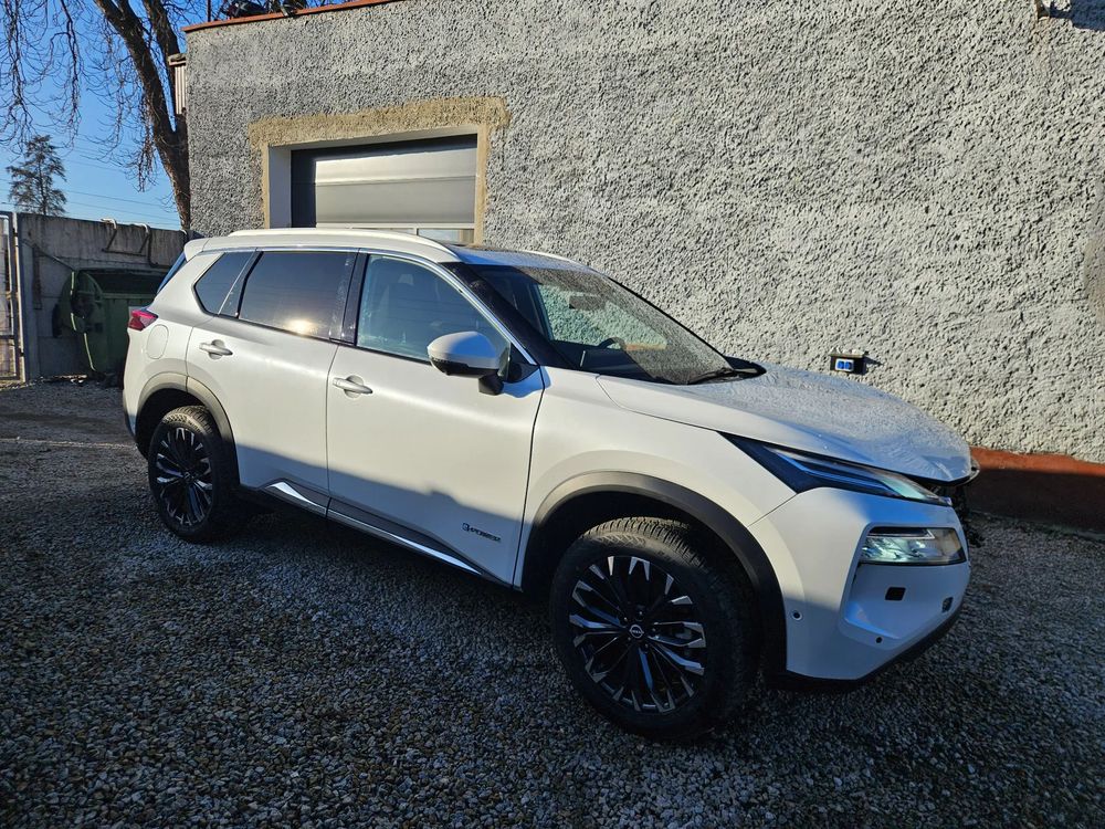 Nissan X-Trail IV 1.5 VC-T e-POWER Tekna e-4ORCE 2025