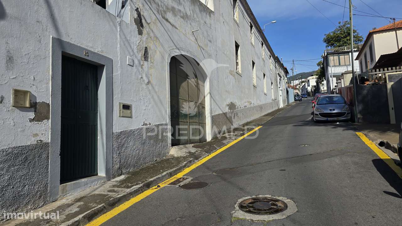 Um edifício com história e versatilidade no coração do Funchal-6