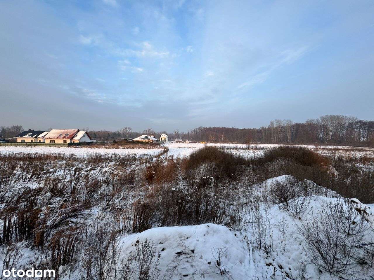 Dom szeregowy w stanie surowym otwartym, gaz oraz prąd na działce-10