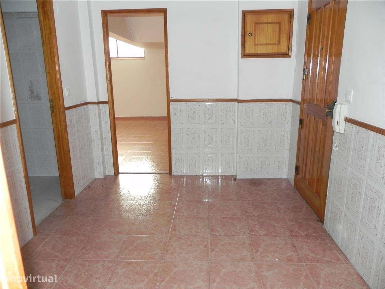 Apartamento T1 - Agualva - Grande imagem: 4/13