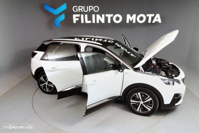 Peugeot 3008 1.6 Hybrid4 Allure e-EAT8 - 23