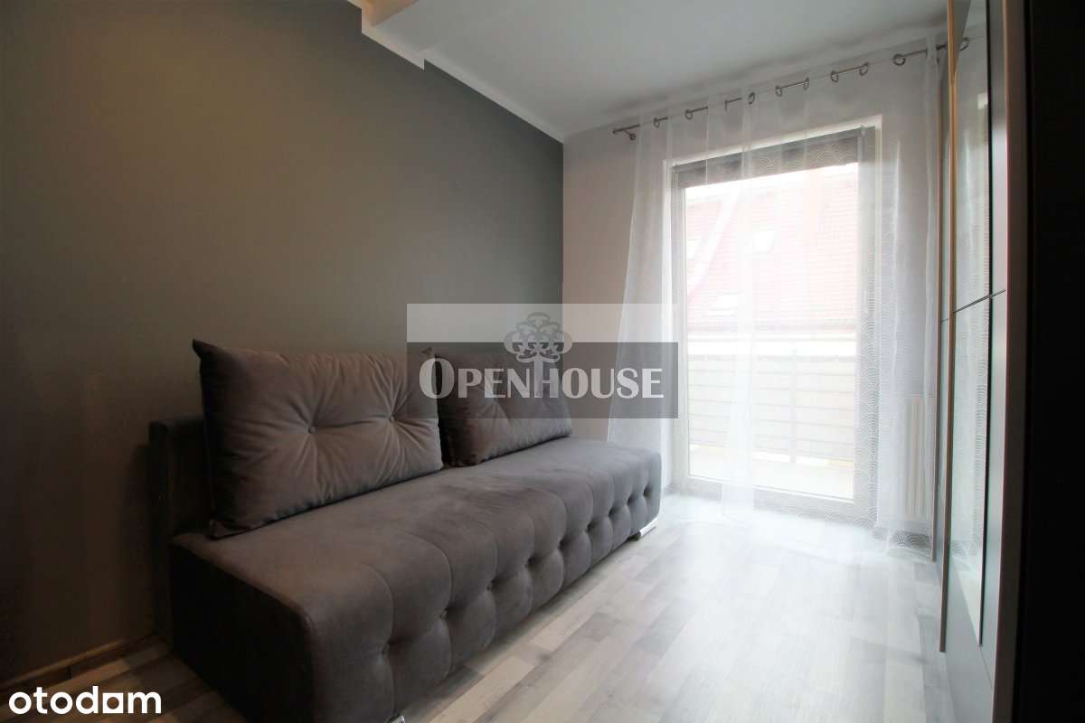 Dwupoziomowe, trzypokojowe mieszkanie na sprzedaż-5