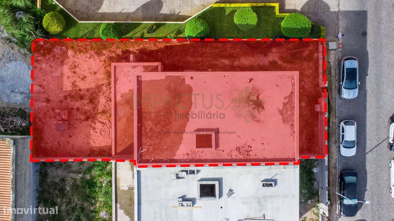 Moradia V3+1 nos Maninhos-17