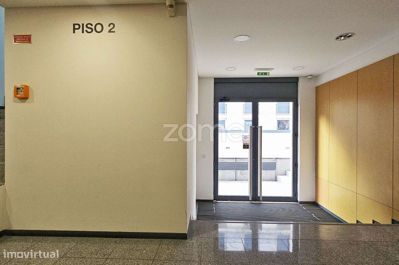 Apartamento T1 mobilado para arrendamento no Martim Moniz - Grande imagem: 2/23