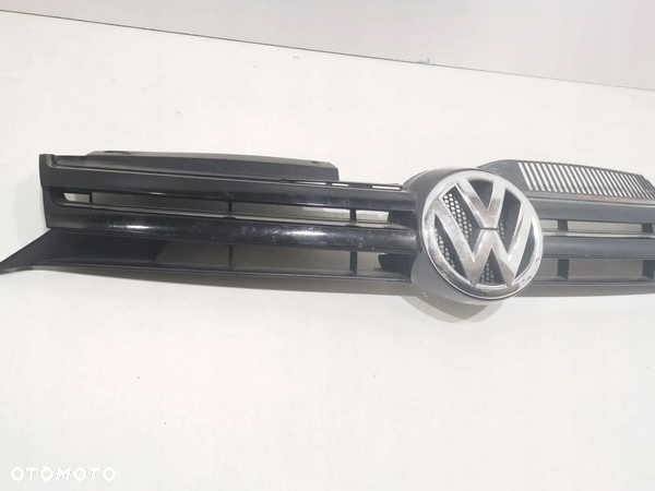 Volkswagen Golf VI grill cały oryginał - 4