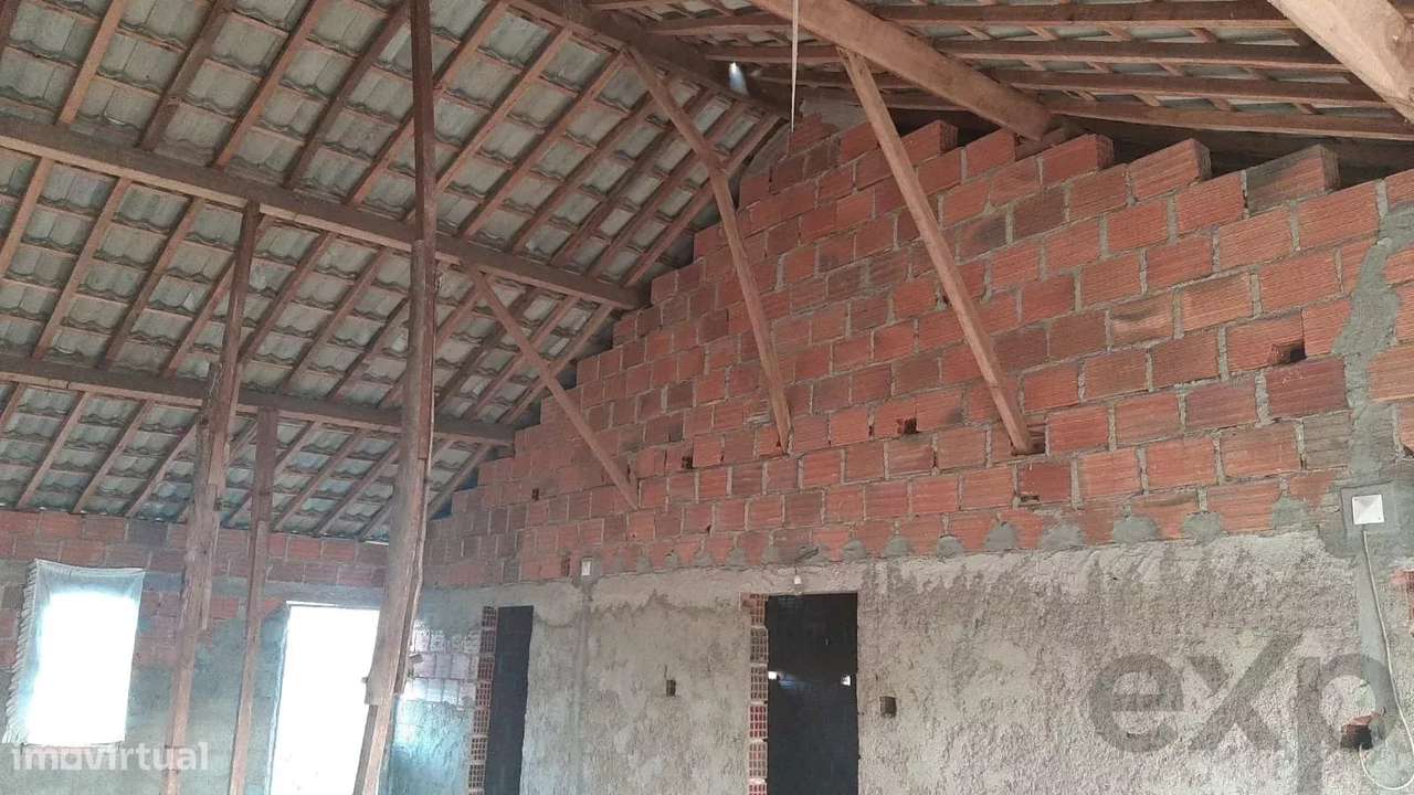 Moradia T3 em Macedo do Mato, Bragança - Grande imagem: 5/25