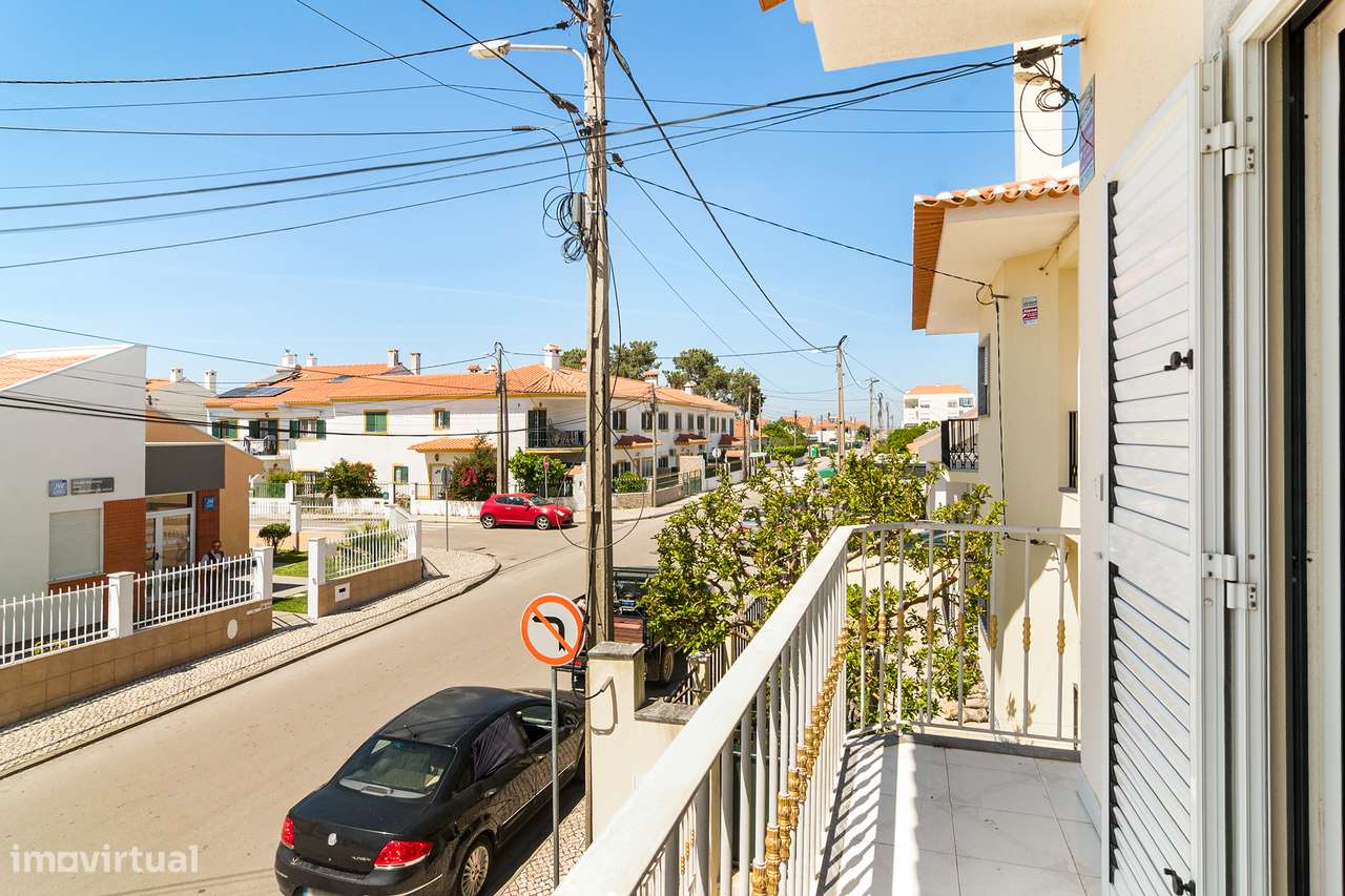 Moradia T2+2, Quinta do Conde-23